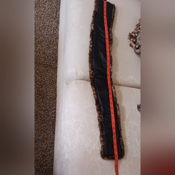 INC International Concepts Sweater with Faux Fur Collar. L Black NWOT - Picture 15 of 16